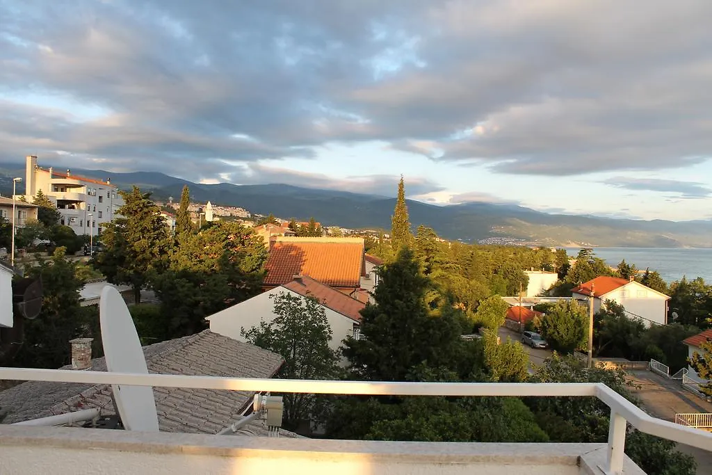 Apartments Strmecki Novi Vinodolski