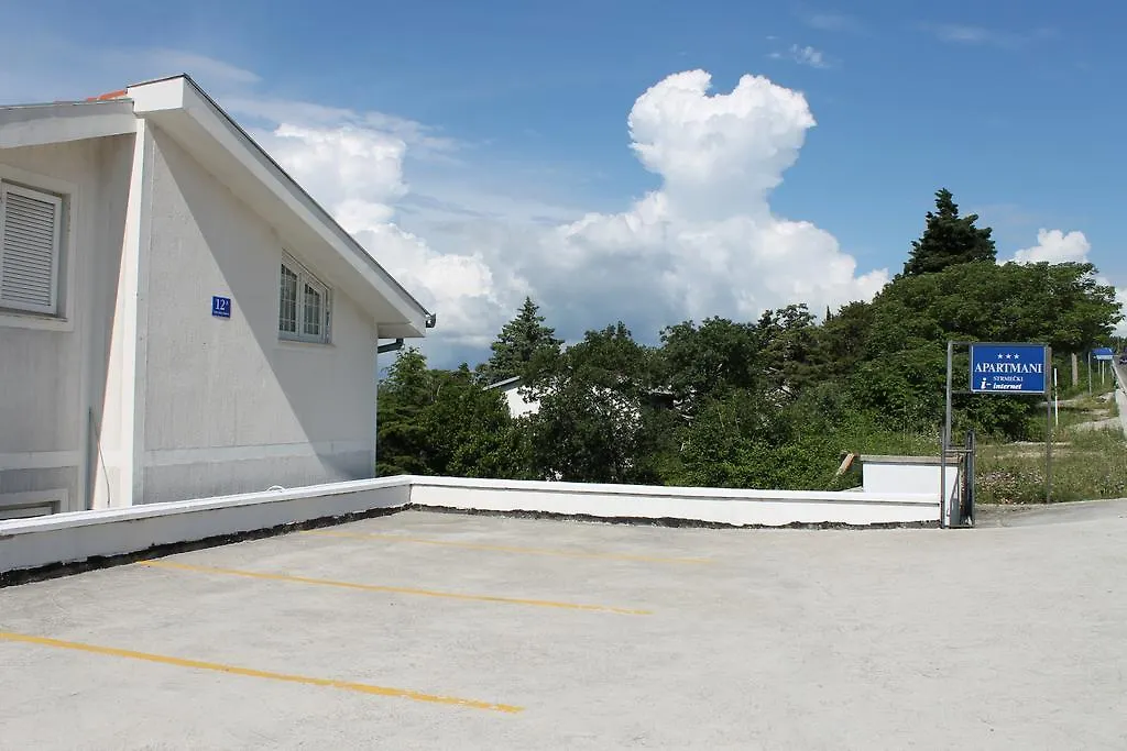 Apartments Strmecki Novi Vinodolski